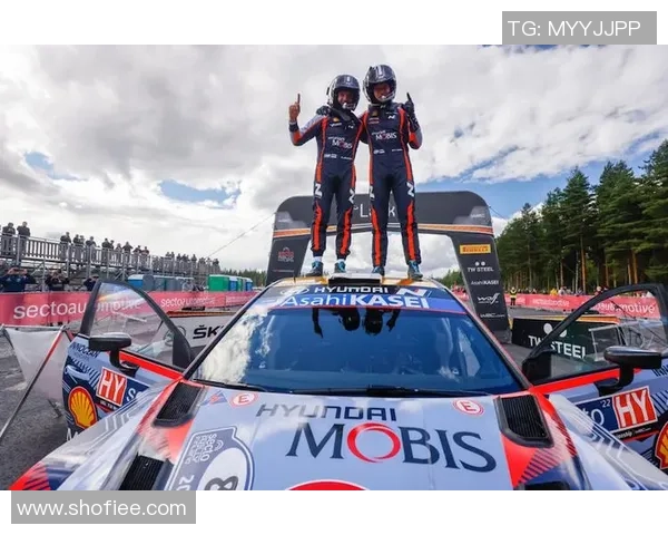 深圳篮球队以91分领跑世锦赛积分榜展现强劲实力